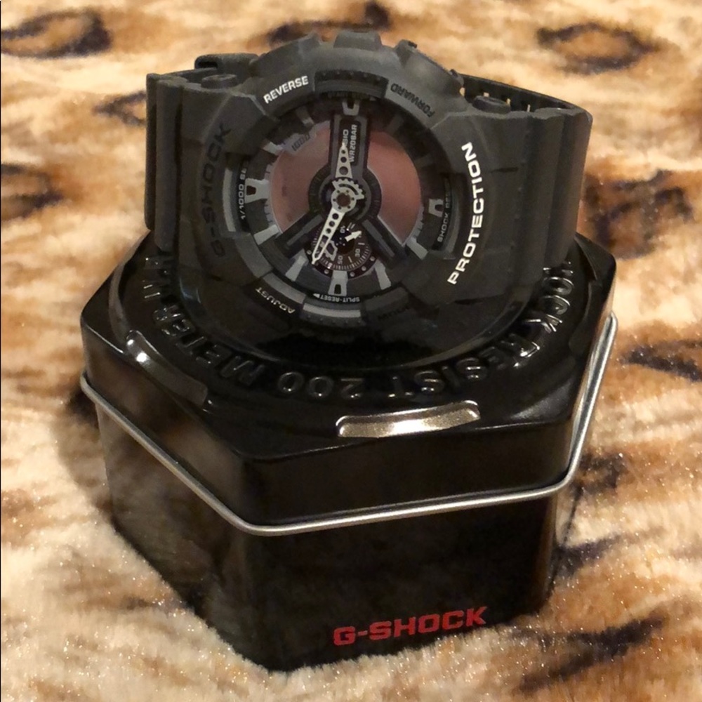 G-shock watch. Men’s. Black. Great condition.